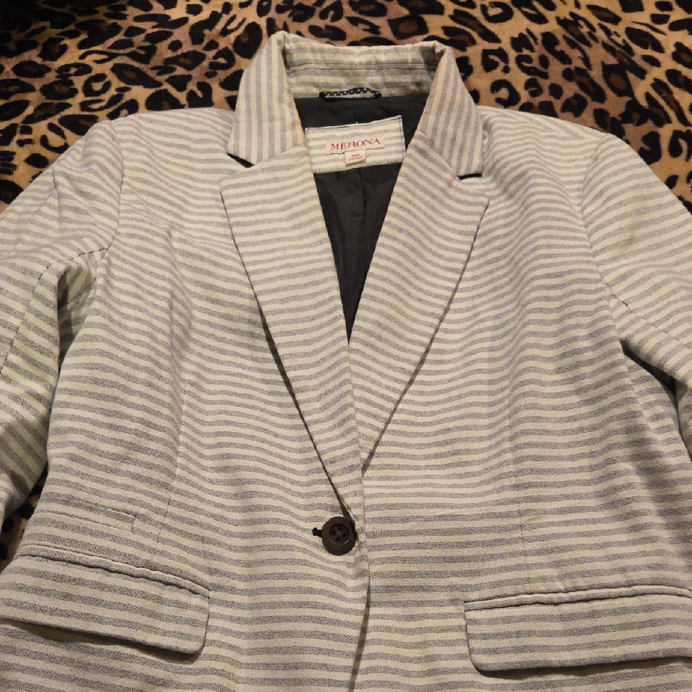 Merona Women's Light Gray Striped Blazer